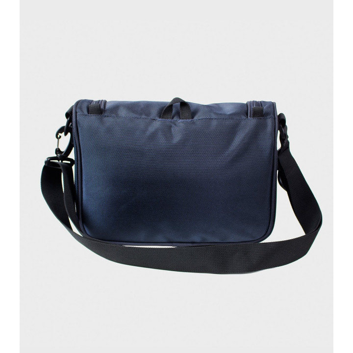 Montagne: mochila, mochilas, camping, mochila grande, mochilero, porta bastones, mochila de mochilero, mochila para mochileros, 