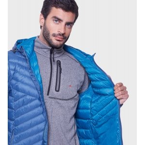 Campera de hombre Neegan con capucha