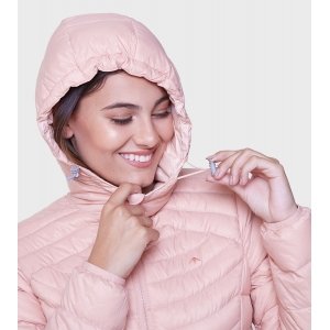 Campera de mujer Shelby con capucha