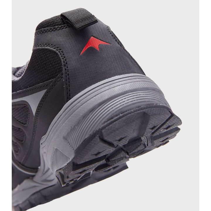 Zapatillas outdoor de hombre Suburban
