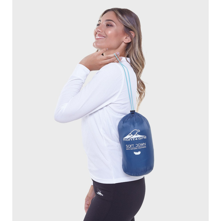 Campera de mujer Shelby con capucha
