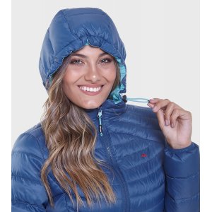 Campera de mujer Shelby con capucha