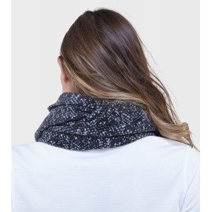 Cuello Hug