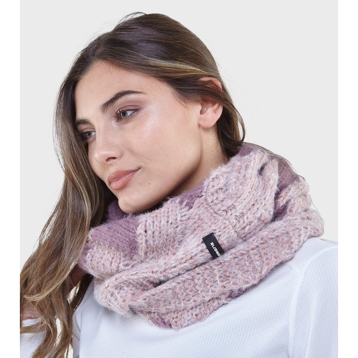 Cuello Agra