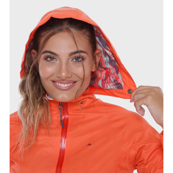 Campera rompeviento de mujer Eluney