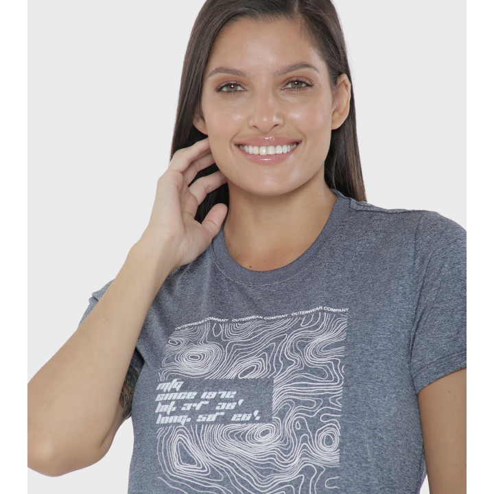 Remera de mujer Latitud M/C