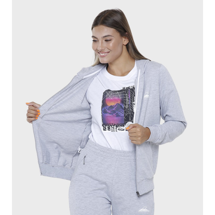 Campera de mujer Essential