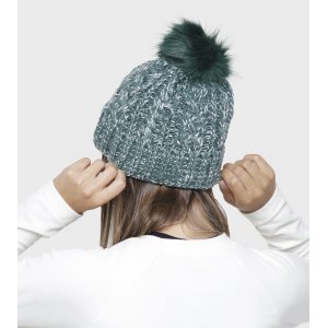 Gorro Carey
