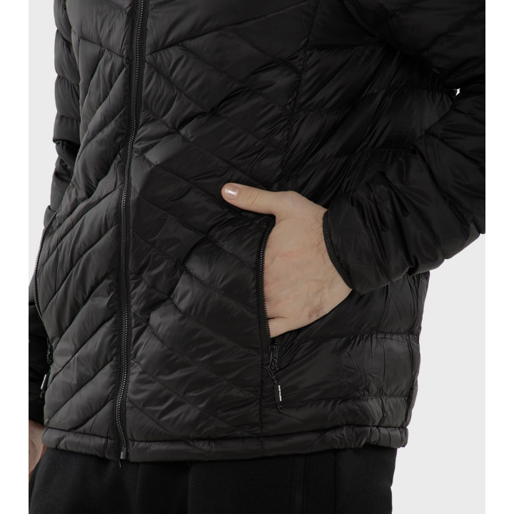 Campera de hombre Neegan con capucha