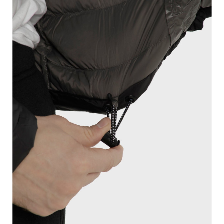 Campera de hombre Neegan con capucha