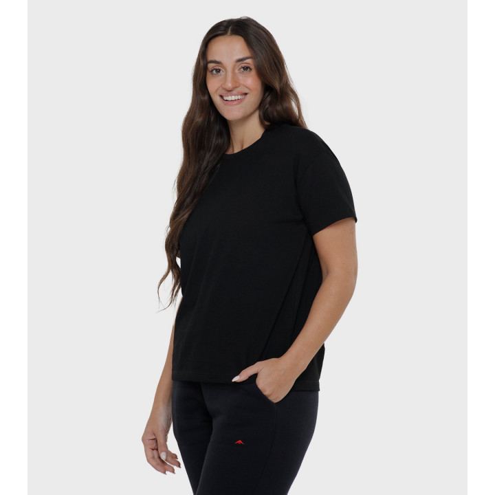 Remera de mujer Essential