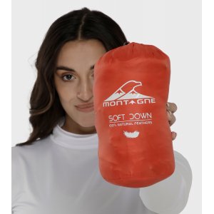 Campera de mujer Shelby con capucha