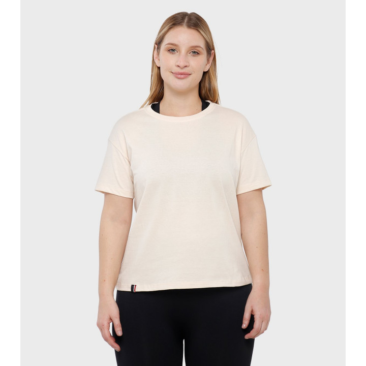 Remera de mujer Essential
