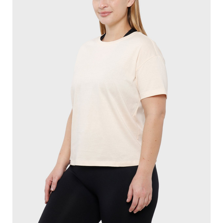 Remera de mujer Essential