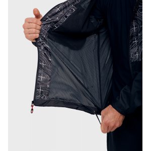Rompeviento de hombre Chase