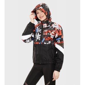 Rompeviento de mujer Mantis