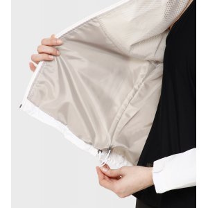 Campera rompeviento de mujer Eluney