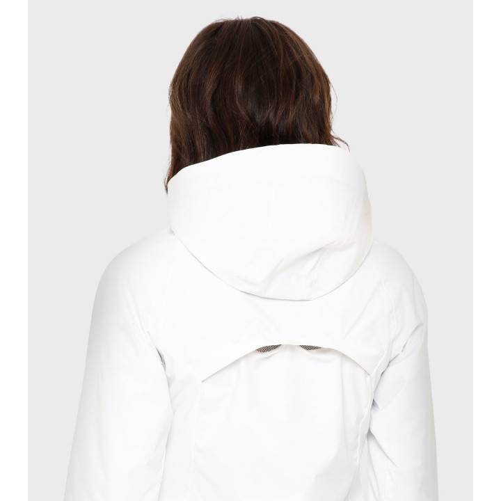Campera rompeviento de mujer Eluney