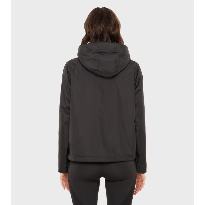 Campera de mujer Akira