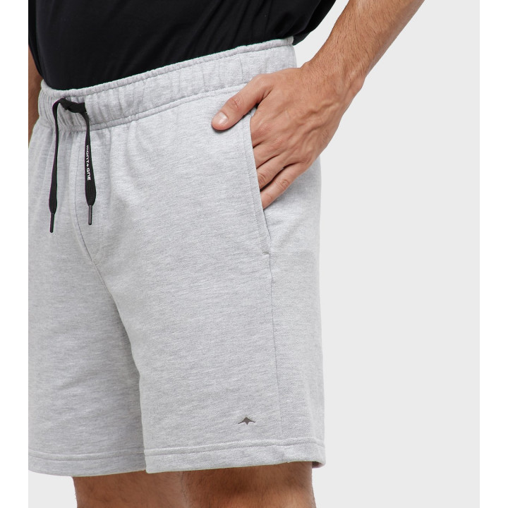 Bermuda de hombre Essential