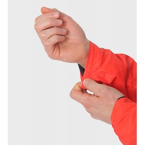 Rompeviento de hombre Chase