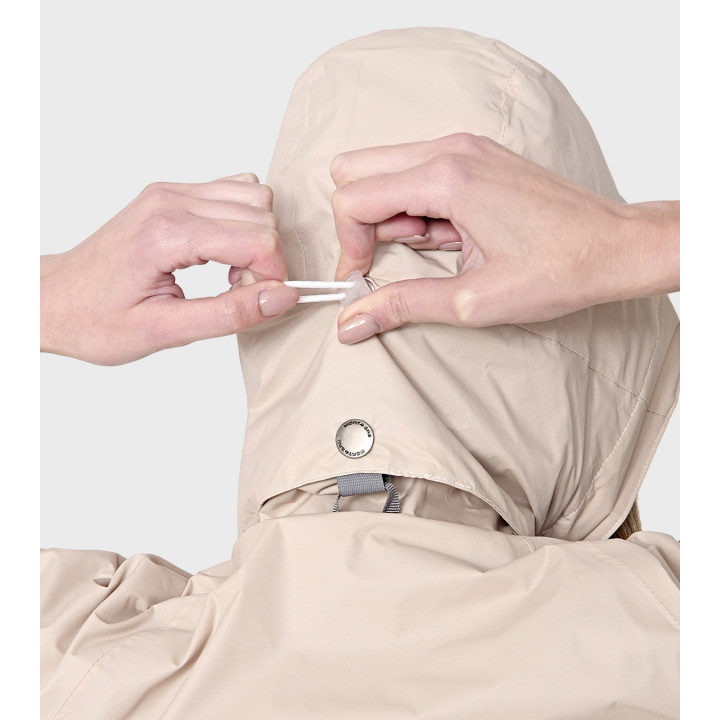 Campera rompeviento de mujer Eluney