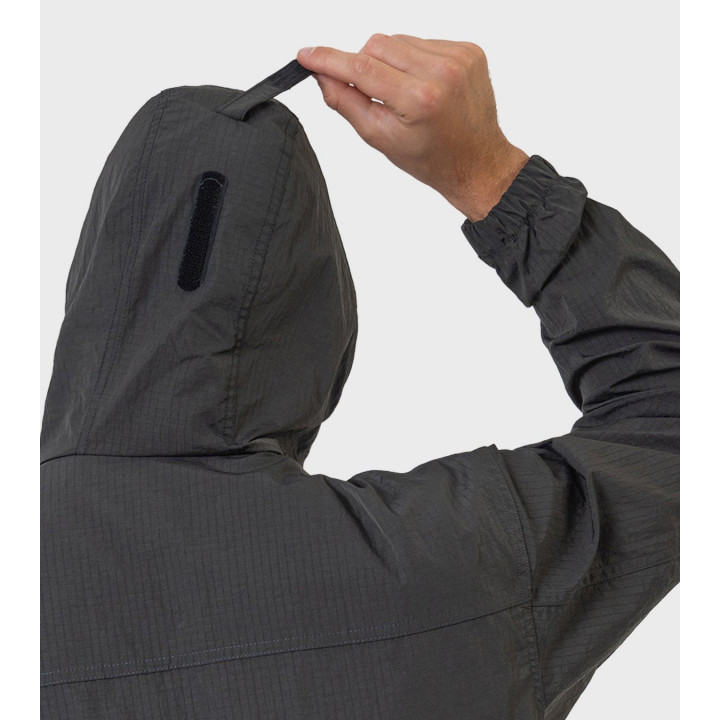 Rompeviento de hombre Tesis H