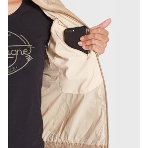 Campera de mujer Omega Pro