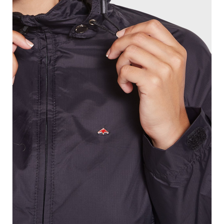 Campera rompeviento de mujer Eluney